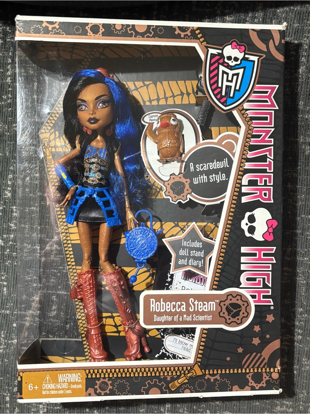 Monster High Robecca Steam NIB